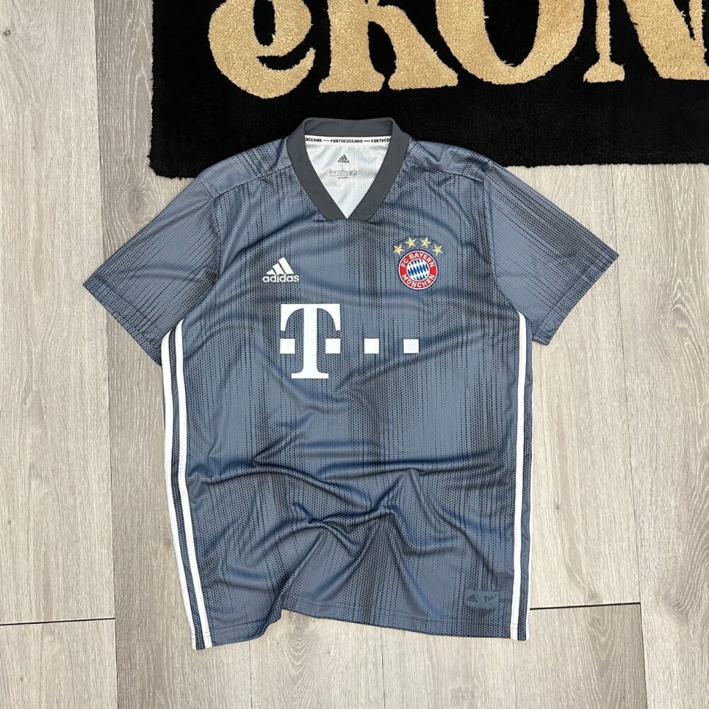 2018-2019 Adidas Parley FC Bayern Munich Men's Gray Third Soccer Jersey - Large